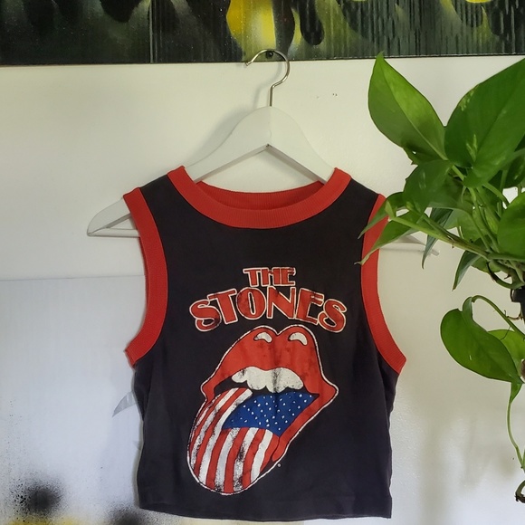 Tops - Rolling Stones crop top